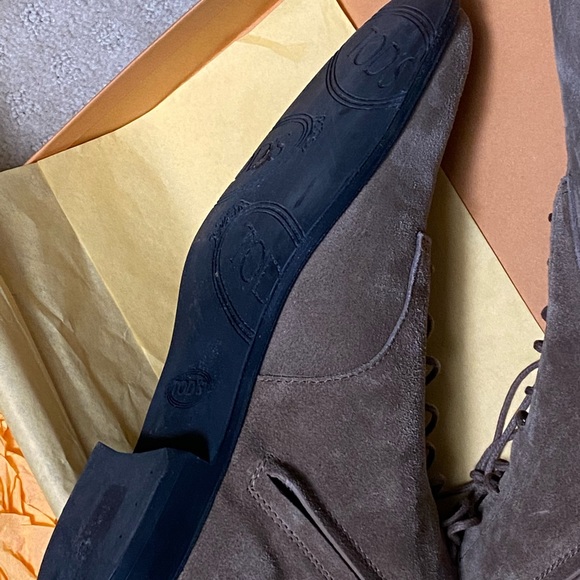 EUC Tod’s genuine suede leather boot - Picture 11 of 16